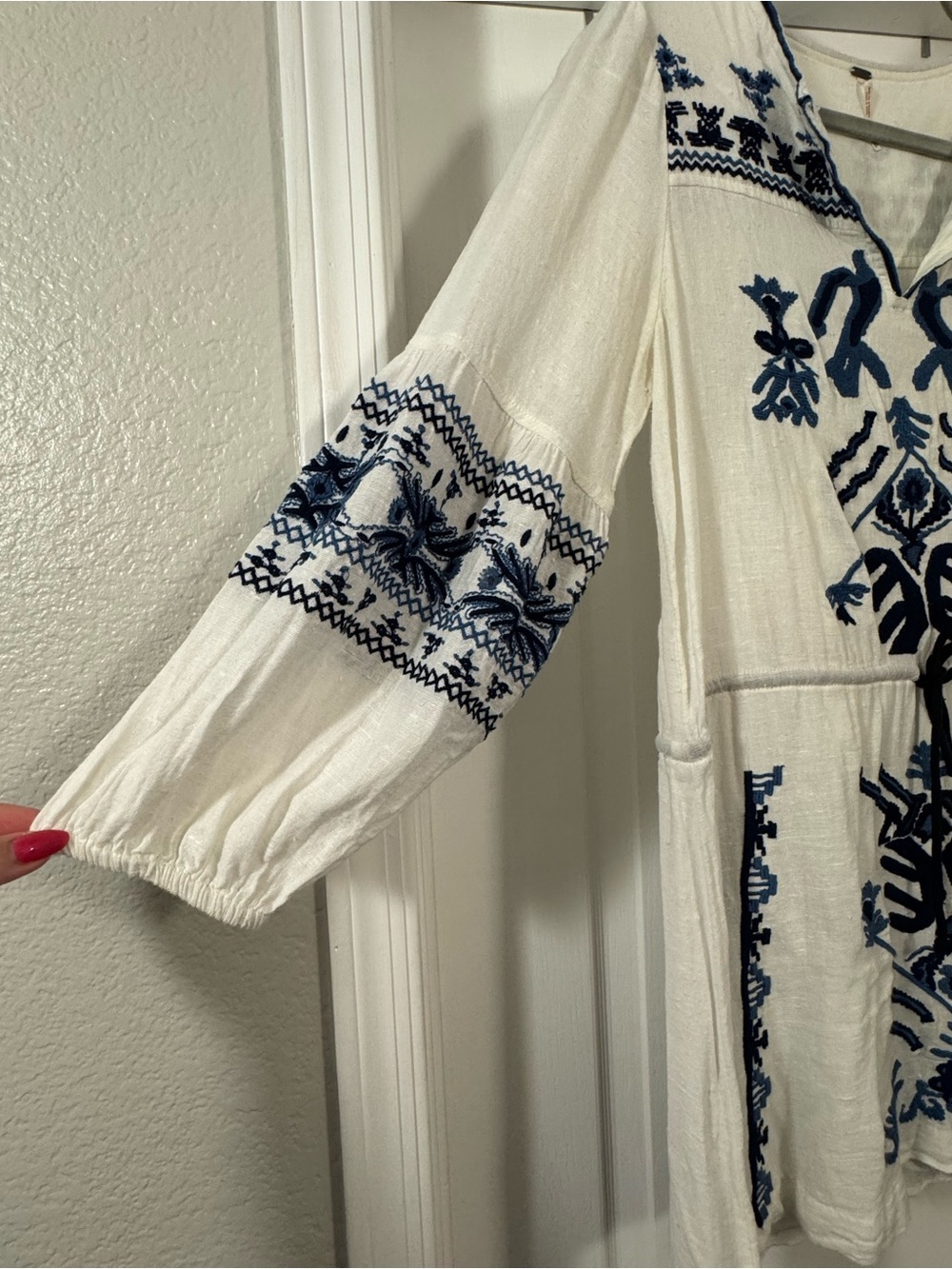 Free People White Knit Dress with Blue Embroidery - Picture 4 of 16
